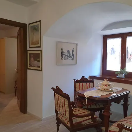 Apartment Gardainn Cologna 2